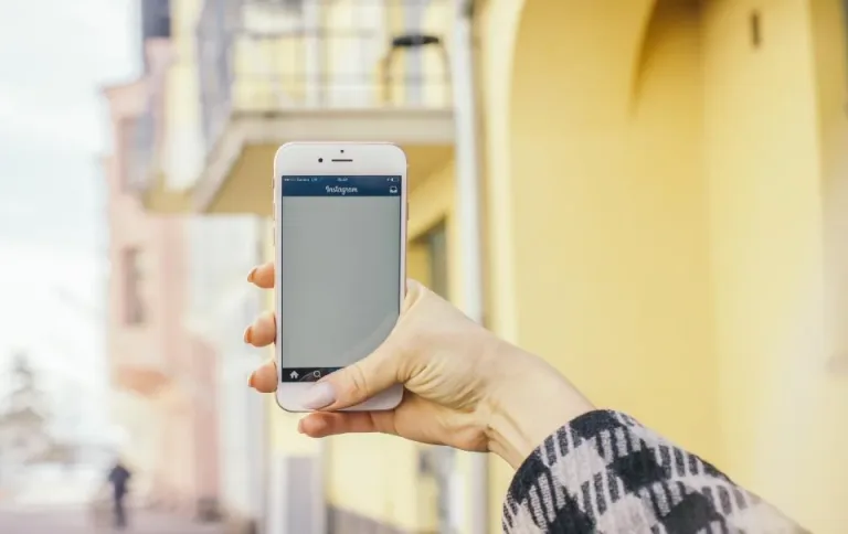 Mã QR tìm ảnh sự kiện, cách đặt để khách tự lấy ảnh tại chỗ